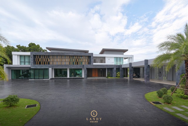 รวมผลงานบ้านหรูสั่งสร้าง