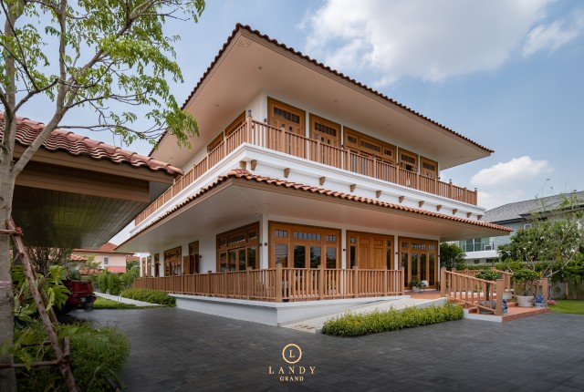 รวมผลงานบ้านหรูสั่งสร้าง